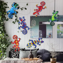 Load image into Gallery viewer, Metal Gecko Wall Decor Art Craft Inspirational Sculpture Hang Indoor Outdoor Home Garden Bedroom Office Landscape Decoration