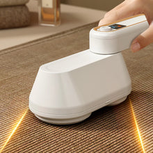 Load image into Gallery viewer, Fabric Shaver and Lint Remover Rechargeable Electric Fuzz Remover  Electric Sweater Shaver to Remove Pilling Fuzz Remover