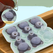 Load image into Gallery viewer, 6 Grid Cute Teddy Bear Ice Cube Making Mold Splash-proof and Easy To Fall Off Cute Bear Ice Cube Tray
