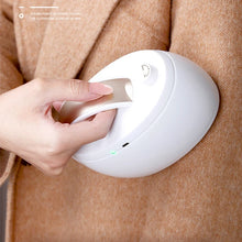 Load image into Gallery viewer, Fabric Shaver Fuzz Remover Rechargeable Electric Lint Remover Sweater Shaver Dual Protection For Lint Bobbles Remover