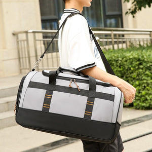 Oxford Cloth Waterproof Men Travel Bag Large Capacity Messenger Bag Multifunction Design Shoulder Bag Wet And Dry Separation